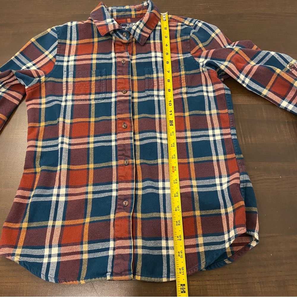 The North Face Medium Weight Long Sleeve Roll Tab Button Up Shirt Womens Small - Picture 10 of 12